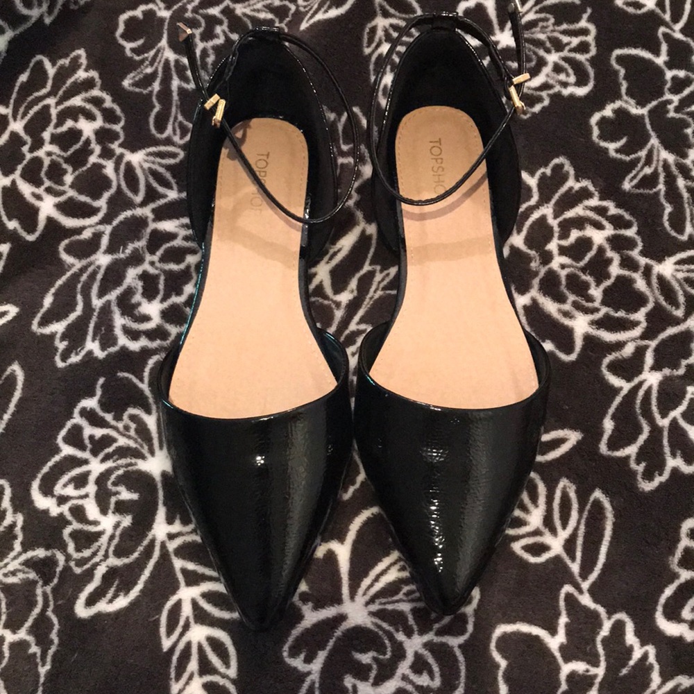 NWOT! Adorable pointed Topshop flats! Sz 8.5